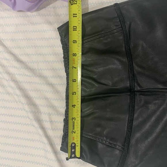 Bundle of Two black faux leather leggings - Picture 6 of 14